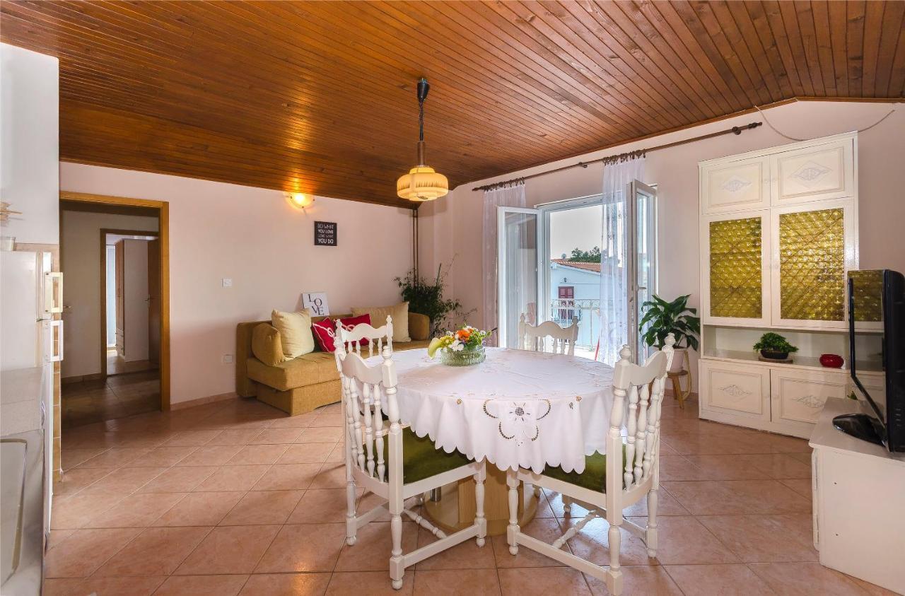Apartment&Rooms Ema Vodice Buitenkant foto
