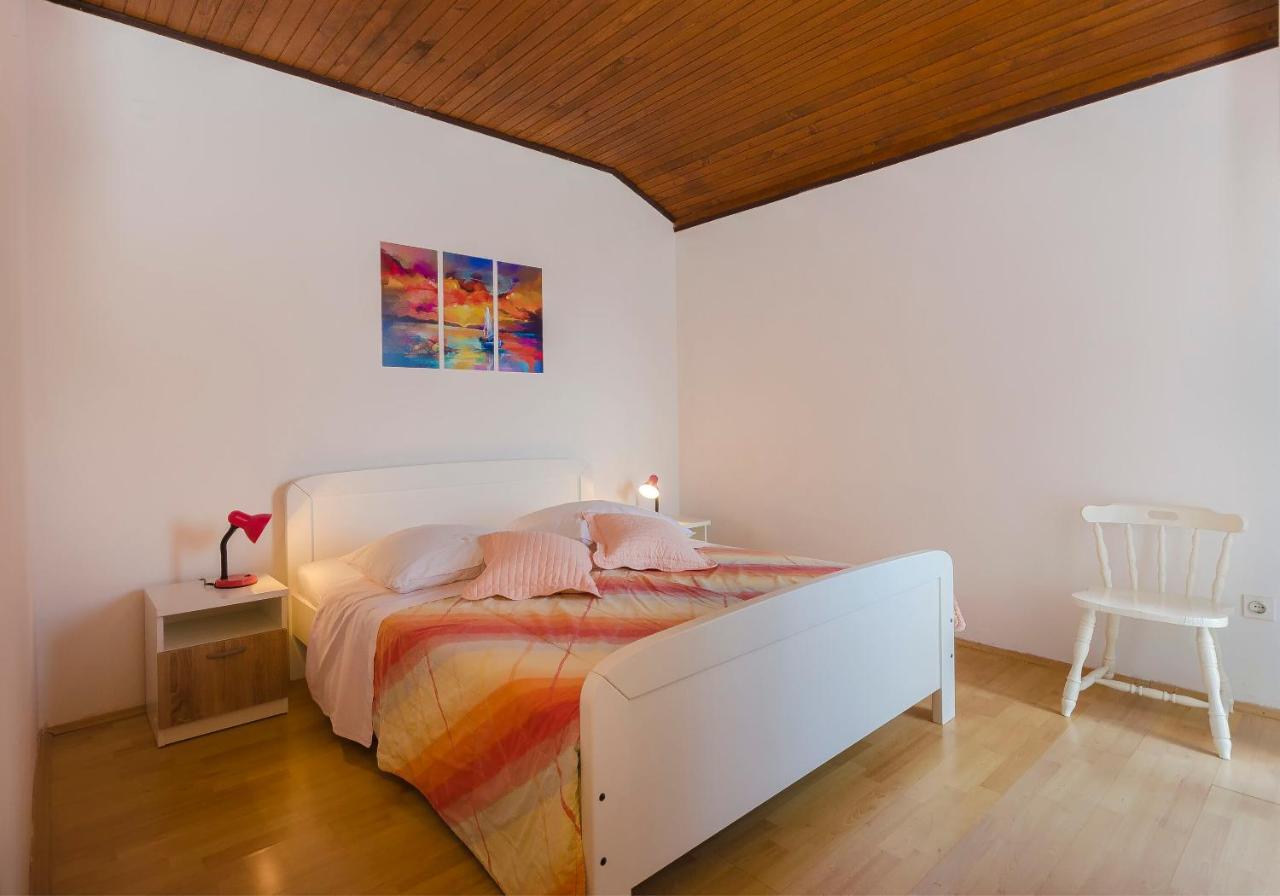 Apartment&Rooms Ema Vodice Buitenkant foto