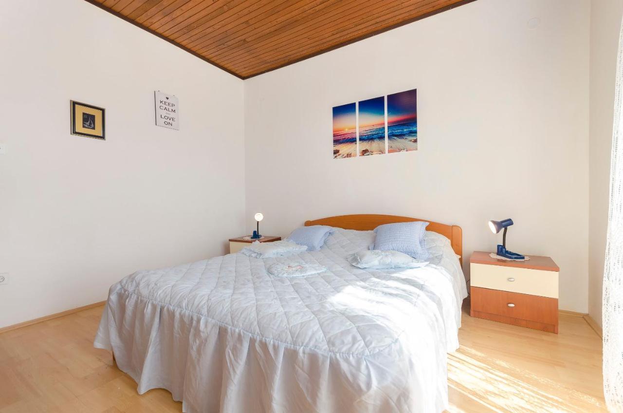 Apartment&Rooms Ema Vodice Buitenkant foto