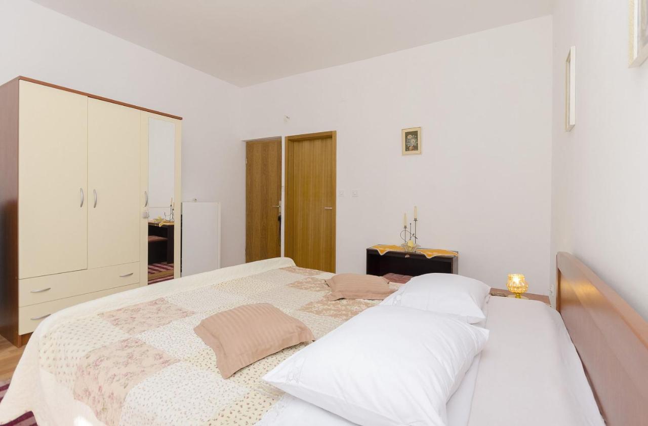 Apartment&Rooms Ema Vodice Buitenkant foto